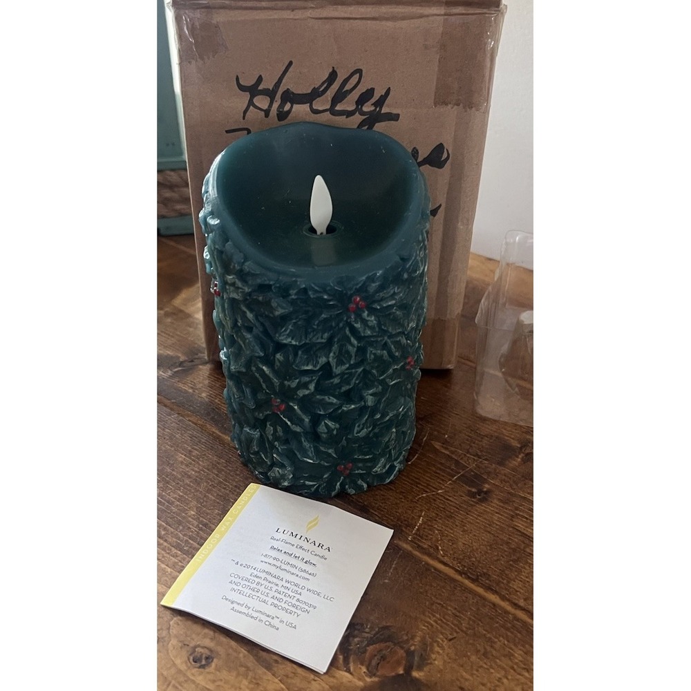 Rare Christmas Holly Leaf Luminara 3d Design Holiday Decor Flamless Candle